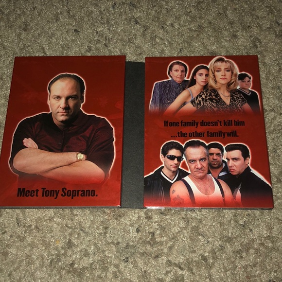 Sopranos The Complete First Season - Picture 4 of 5